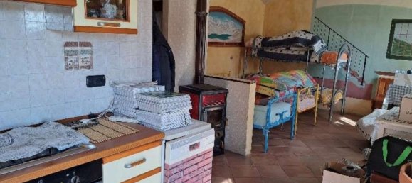 5 bedrooms House in Vicolungo, Italy No. 359399 9