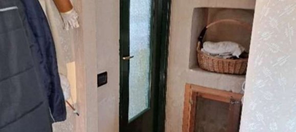 5 bedrooms House in Vicolungo, Italy No. 359399 8