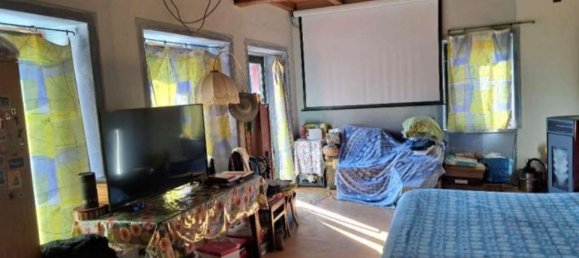 5 bedrooms House in Vicolungo, Italy No. 359399 11