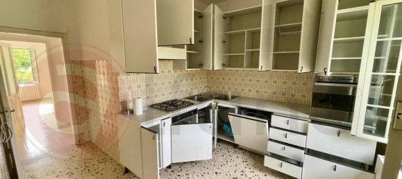 7 rooms House in Sant'Andrea del Garigliano, Italy No. 70483 11