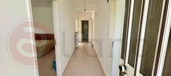 7 rooms House in Sant'Andrea del Garigliano, Italy No. 70483 7