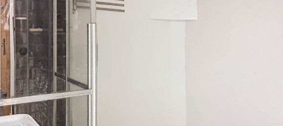 95m² Office in Paris, France No. 173376 11