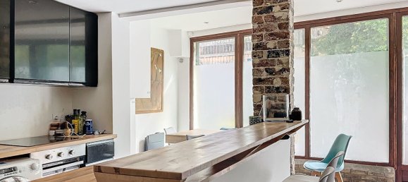 95m² Office in Paris, France No. 173376 3