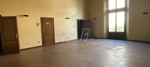 Apartamento T6 em Mantua, Italy N.º 363423 6