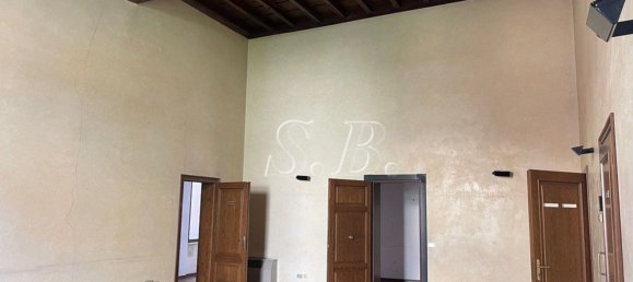 Apartamento T6 em Mantua, Italy N.º 363423 2