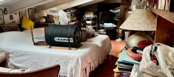 4 rooms Duplex in Pistoia, Italy No. 309040 8