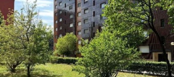 3 bedrooms Apartment in Milan, Italy No. 246162 5