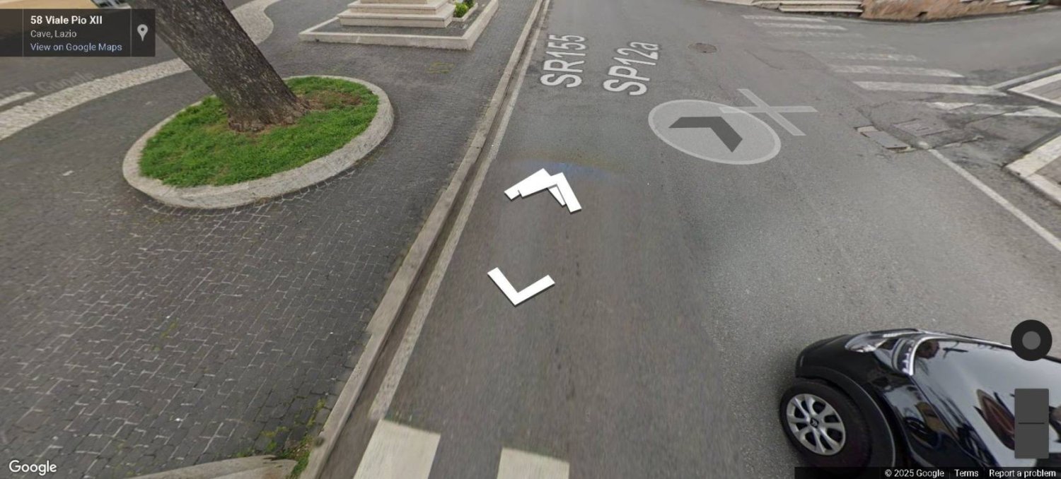 Garage in Cave, Italy 25m², Nr. 258302