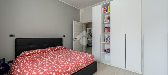 3 bedrooms Apartment in Scandiano, Italy No. 162639 9