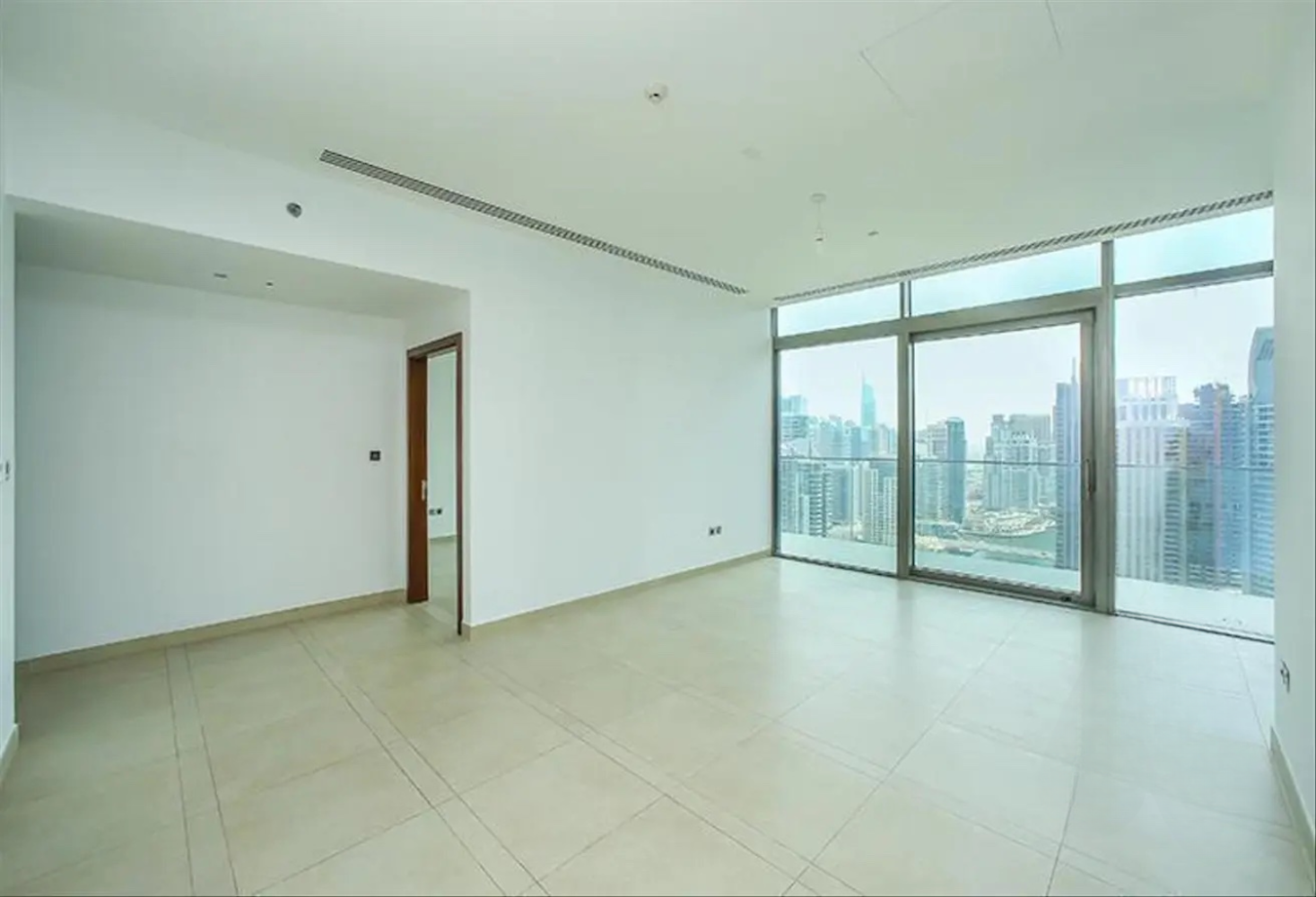 3 bedrooms Apartment in Dubai, UAE No. 21525