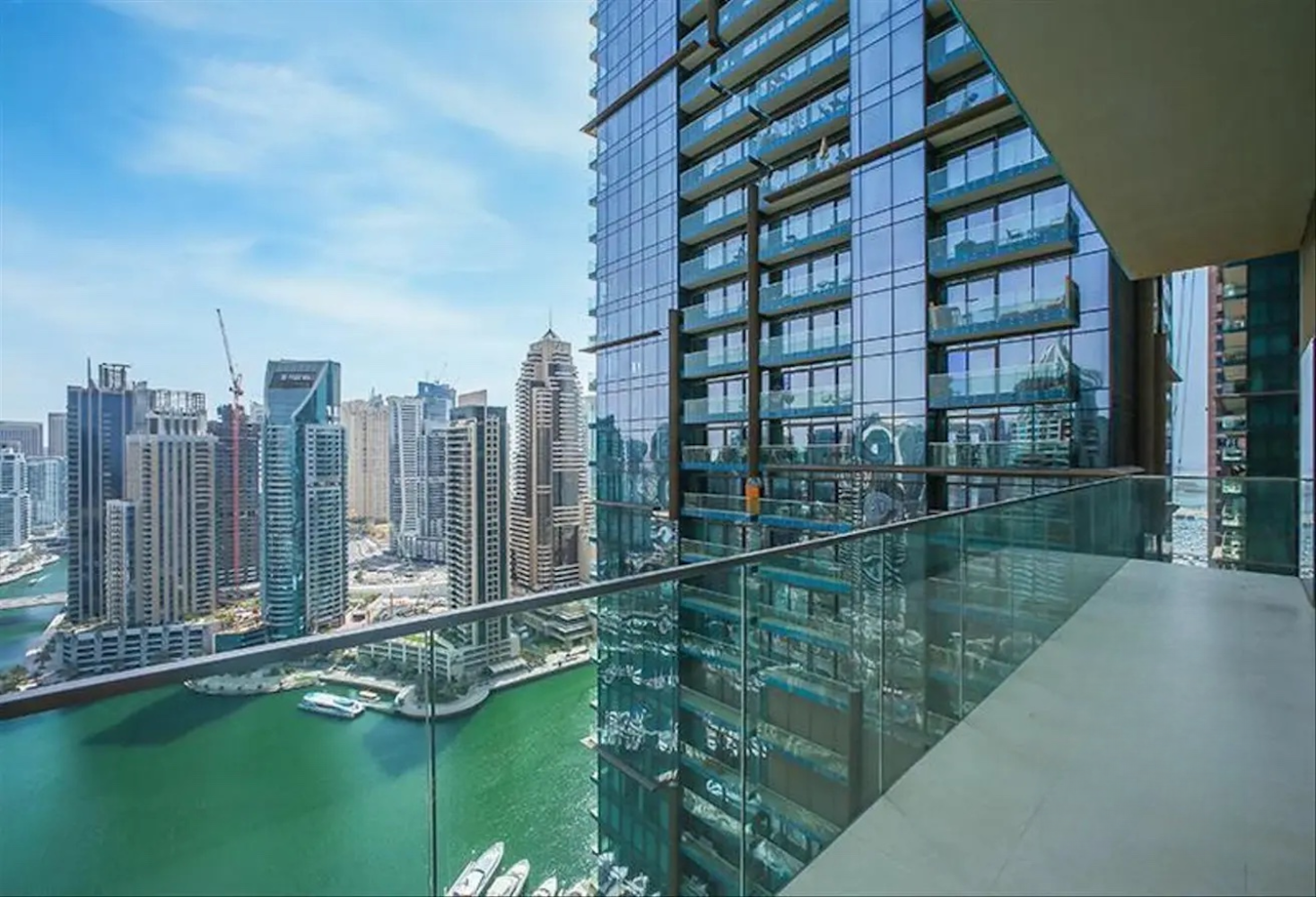 3 bedrooms Apartment in Dubai, UAE No. 21525