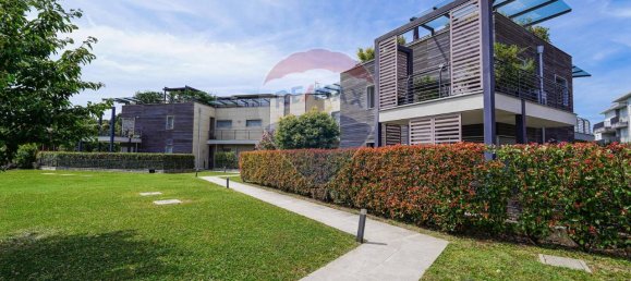 4 rooms Apartment in Cavenago di Brianza, Italy No. 232434 2