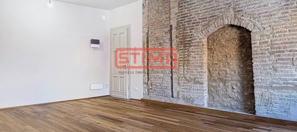 2 bedrooms Penthouse in Treviso, Italy No. 188829 23