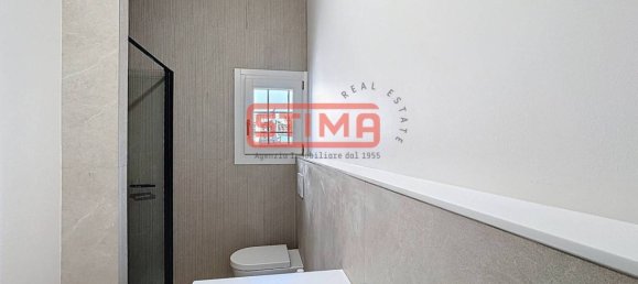 2 bedrooms Penthouse in Treviso, Italy No. 188829 15