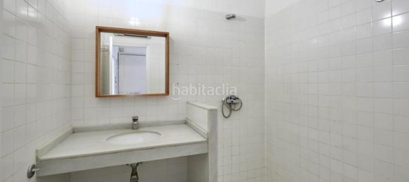 1 bedroom Apartment in Ciutat Vella, Spain No. 134451 7
