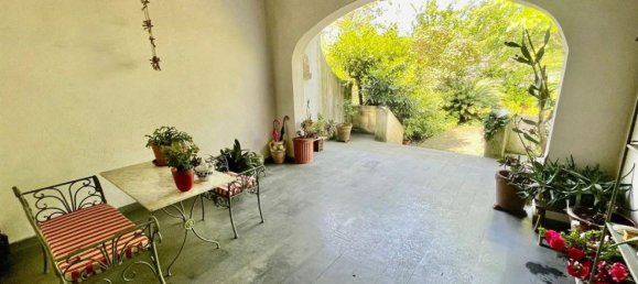 8غرفة منزل في Massa, Italy رقم 49403 6