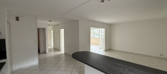 Apartamento de 2 dormitorios en Saint-Claude, France No. 355248 5
