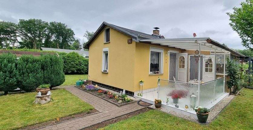 2 rooms Bungalow in Mecklenburgische Seenplatte, Germany No. 204114