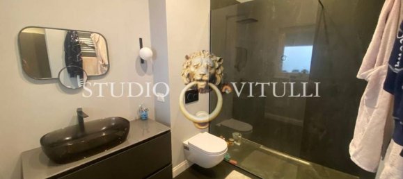 3 غرف نوم شقة في Bari, Italy رقم 302696 22