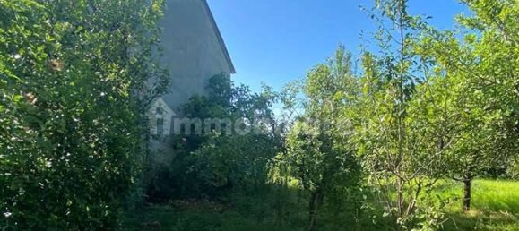 4 rooms Apartment in Crescentino, Italy No. 281106 3