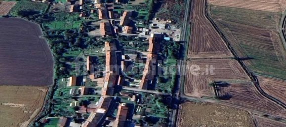 4 rooms Apartment in Crescentino, Italy No. 281106 9