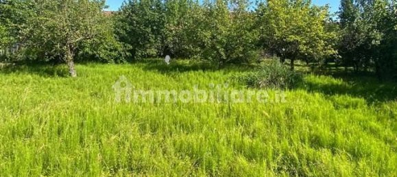 4 rooms Apartment in Crescentino, Italy No. 281106 2