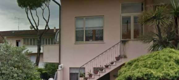 9 rooms House in San Giovanni in Marignano, Italy No. 13248 24