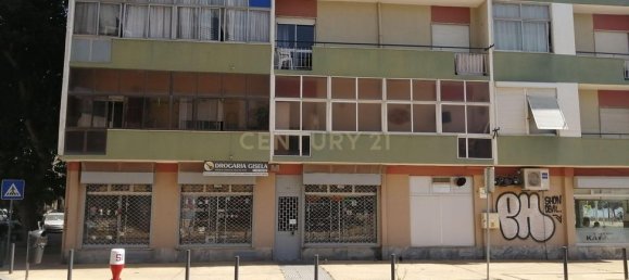 Gewerbliche Immobilie in Barreiro, Portugal 106m², Nr. 236197 13
