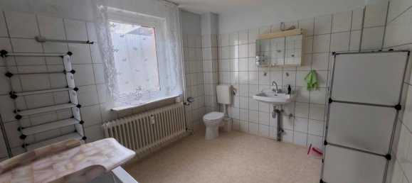 8 rooms Townhouse in Hochsauerlandkreis, Germany No. 277228 4