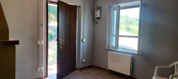 4 bedrooms House in Macerata, Italy No. 315296 5