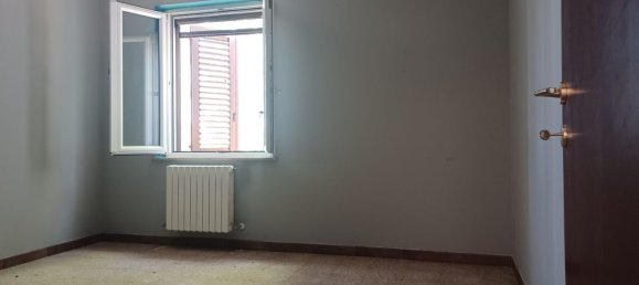 4 bedrooms House in Macerata, Italy No. 315296 11