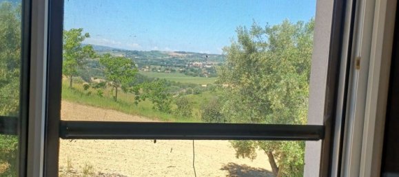 4 bedrooms House in Macerata, Italy No. 315296 12