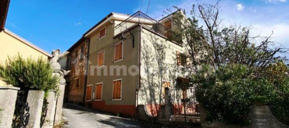 Casa T3 em Pioraco, Italy N.º 117434 25