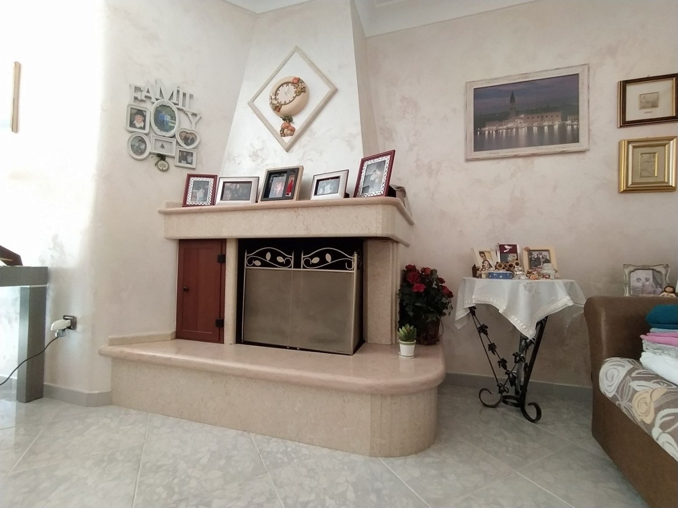 Apartamento de 5 habitaciónes en San Vito dei Normanni, Italy No. 131231