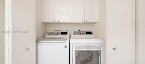 2 dormitorios propiedad comercial en alquiler en Miami, Miami-Dade, Florida, USA № 614909 3