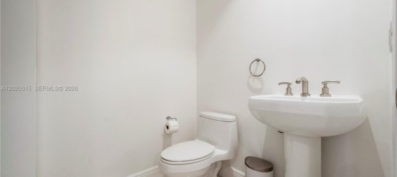 2 dormitorios propiedad comercial en alquiler en Miami, Miami-Dade, Florida, USA № 614909 4