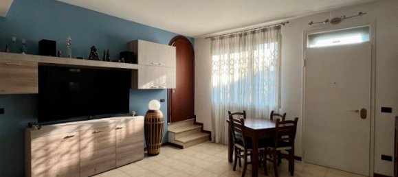 3 bedrooms Villa in Sala Bolognese, Italy No. 86330 8