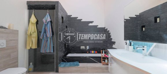 4 bedrooms House in Forlì, Italy No. 309256 36