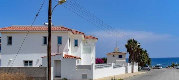 4 bedrooms House in Paralimni, Cyprus No. 7006 16