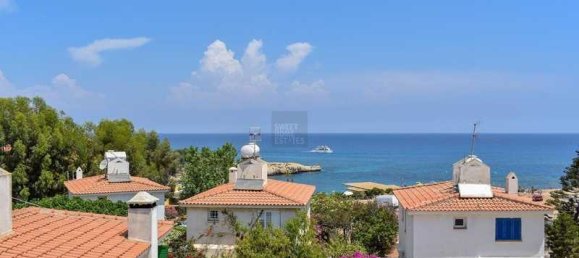 4 bedrooms House in Paralimni, Cyprus No. 7006 15