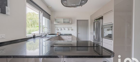 Дом с 5 спальнями в Сен-Сир-сюр-Луар, Франция № 326959 8