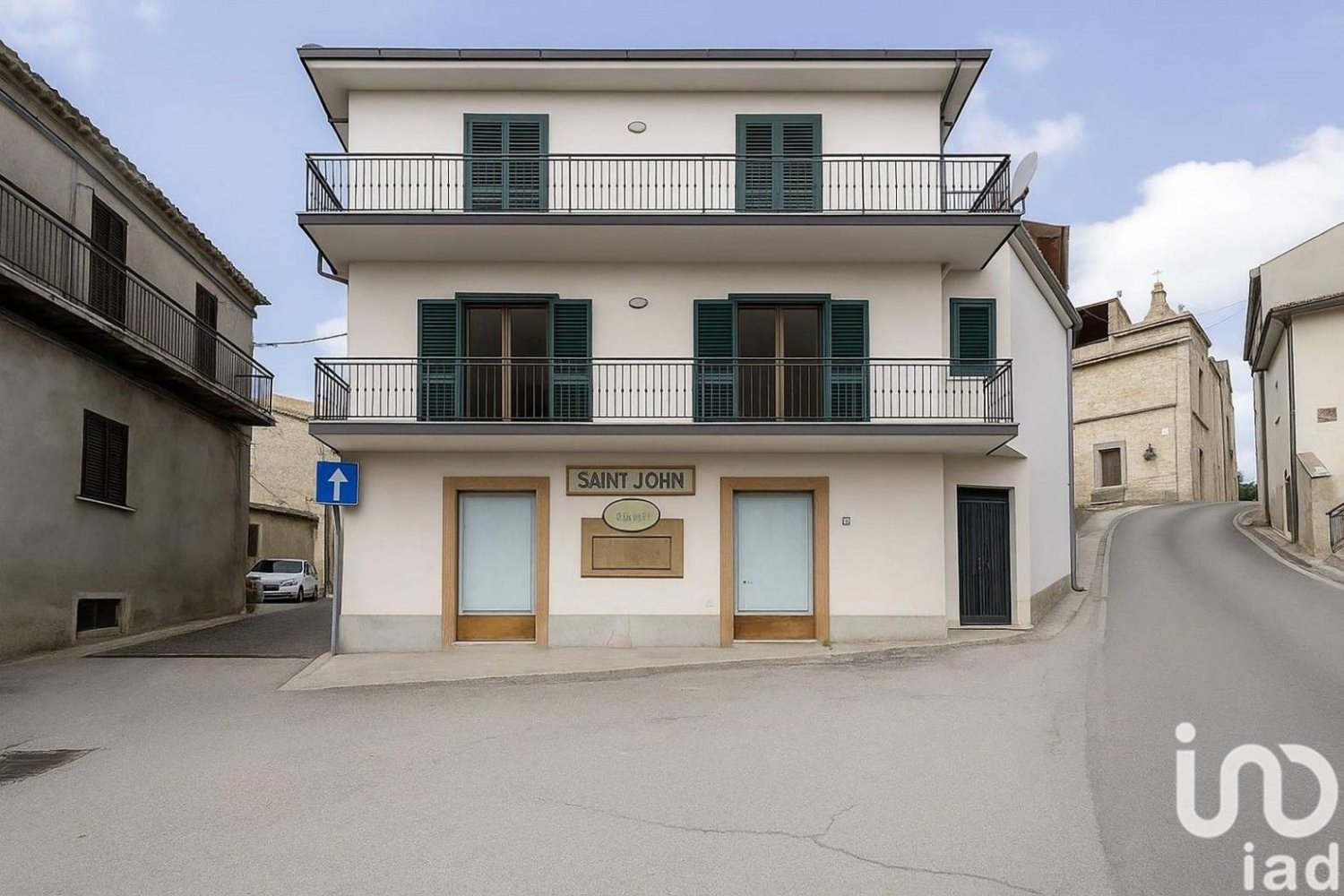 4 Schlafzimmer Haus in Notaresco, Italy, Nr. 345347