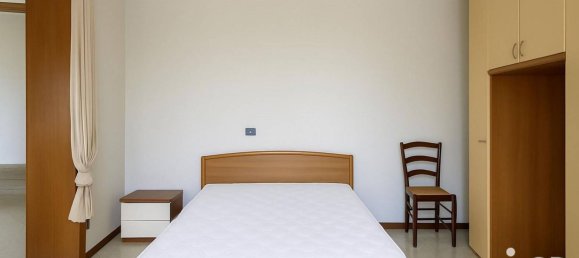 4 Schlafzimmer Haus in Notaresco, Italy, Nr. 345347 17