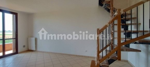 2 غرف نوم شقة في San Prospero, Italy رقم 63993 9