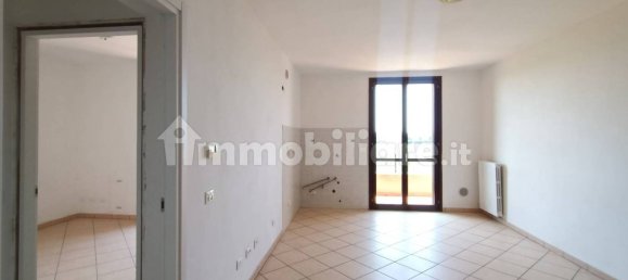 2 غرف نوم شقة في San Prospero, Italy رقم 63993 10