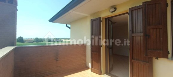 2 غرف نوم شقة في San Prospero, Italy رقم 63993 7