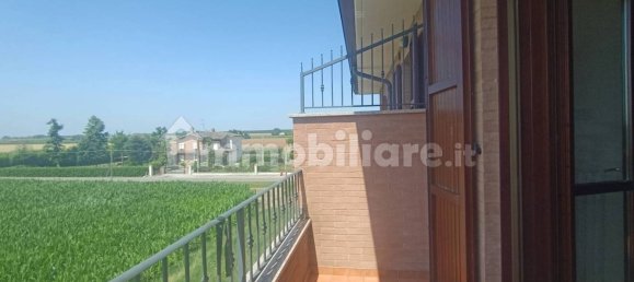 2 غرف نوم شقة في San Prospero, Italy رقم 63993 28