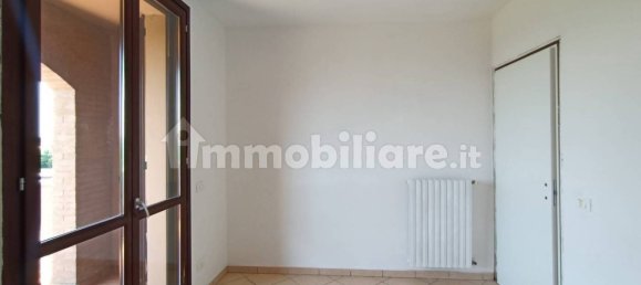 2 غرف نوم شقة في San Prospero, Italy رقم 63993 15