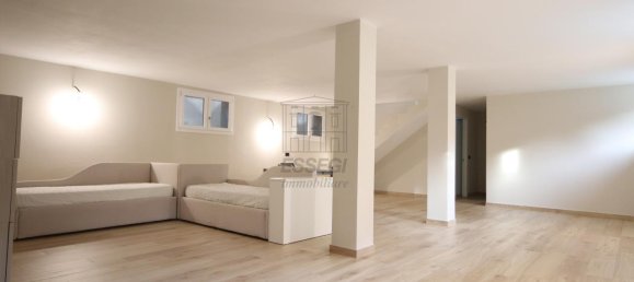 Villa de 9 divisões em Lucca, Italy N.º 8614 17