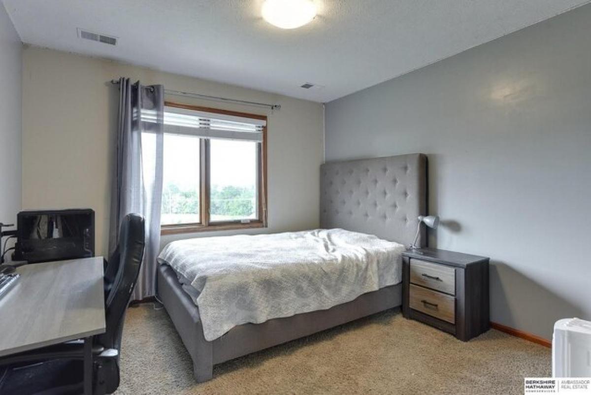 Дом с 4 спальнями в Elkhorn, США № 393586